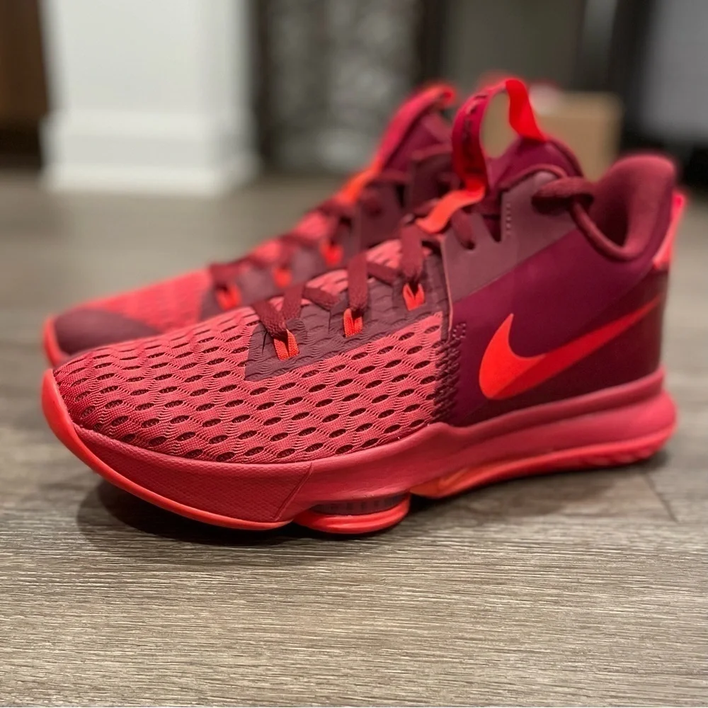 Nike lebron witness