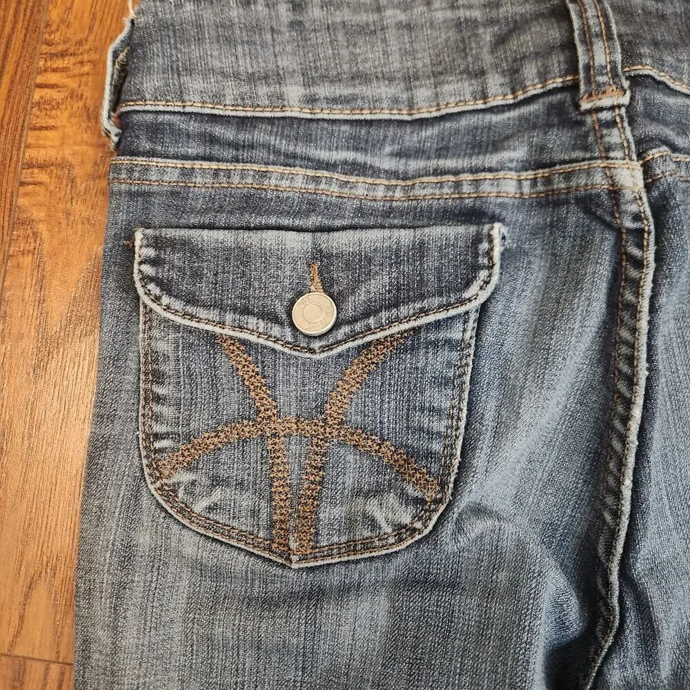Kut from the Kloth kut from