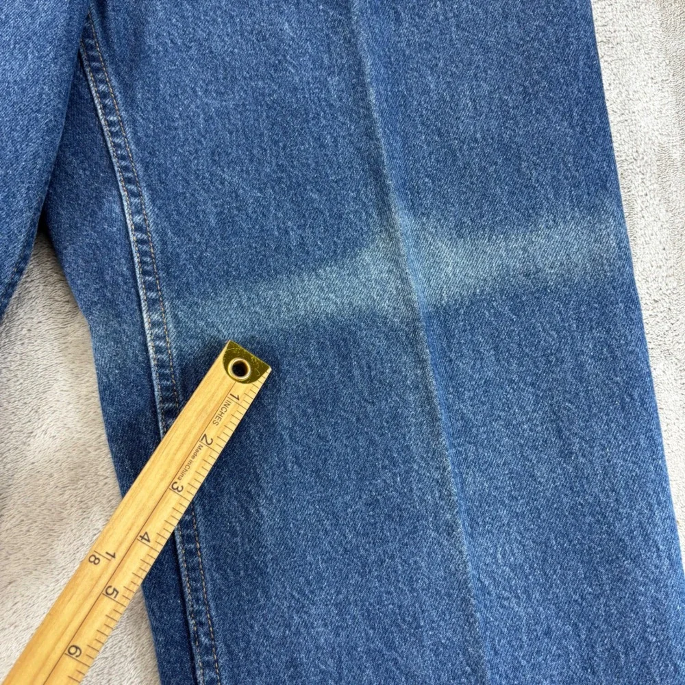 Levis levi relaxed