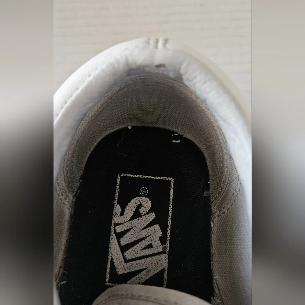 Vans great used