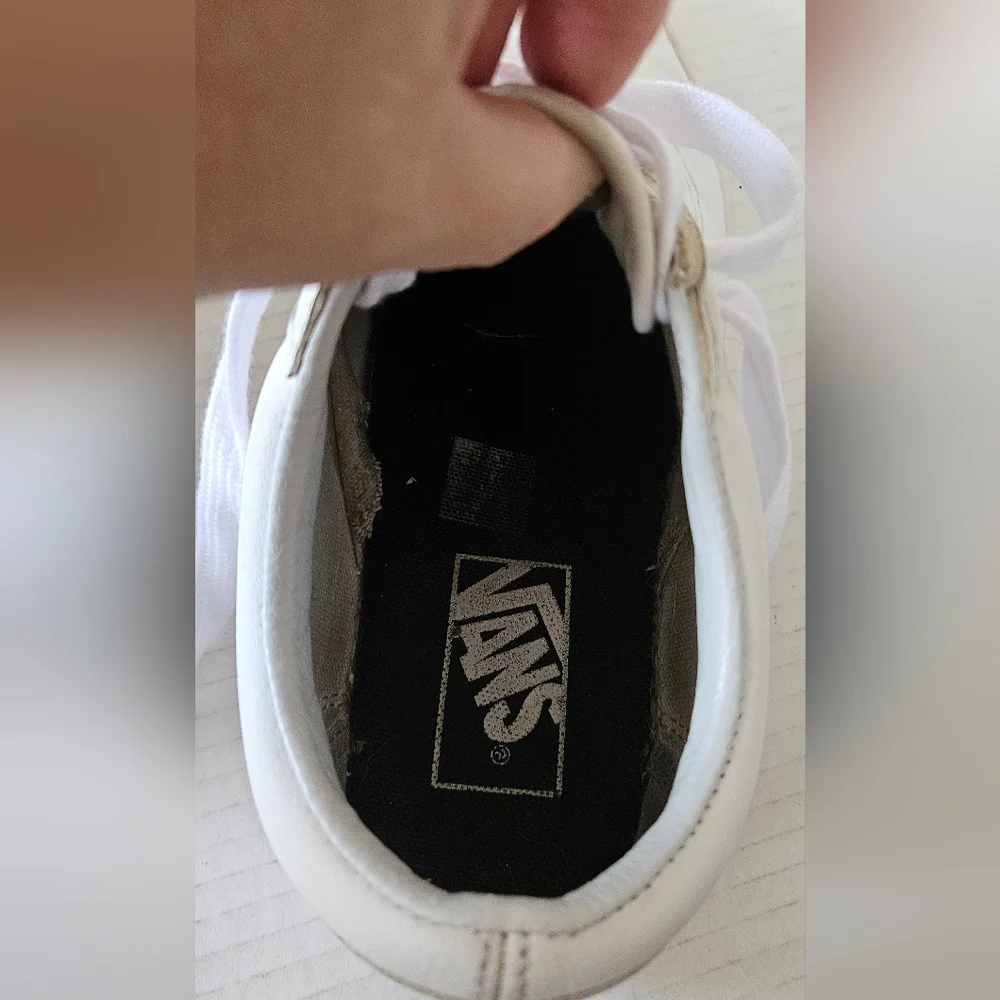 Vans great used