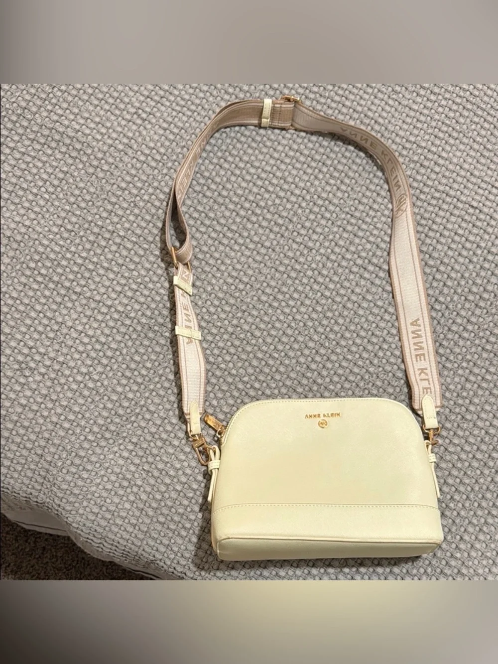 Anne Klein anne klein