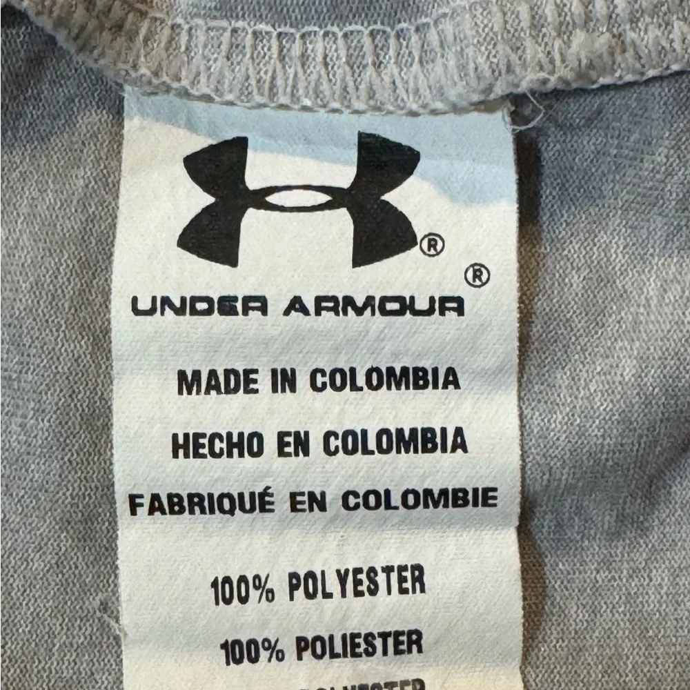 Under Armour girls smoke size
