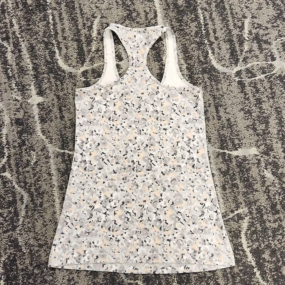 lululemon athletica this lululemon