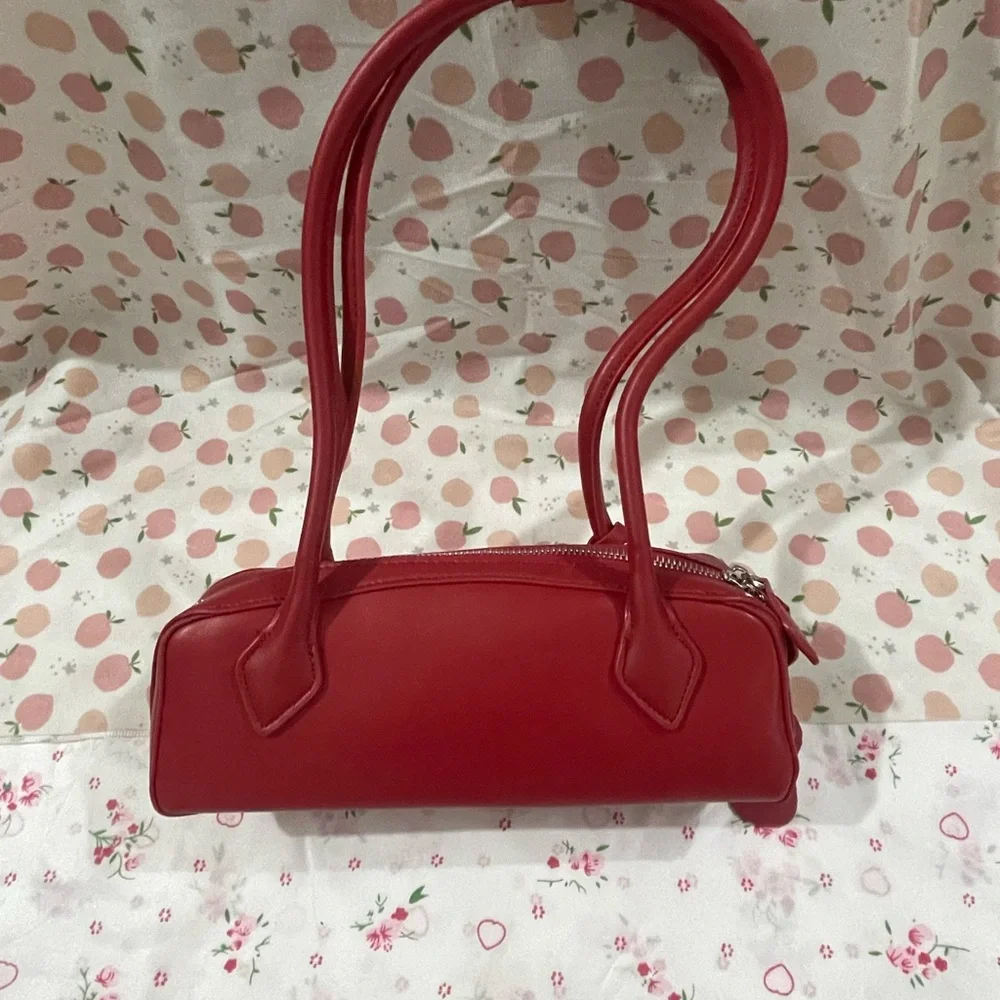 Alaia brand new