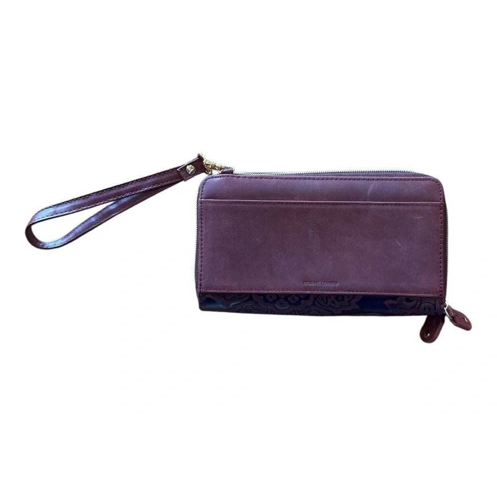 Elegant Purple Embossed Clutch