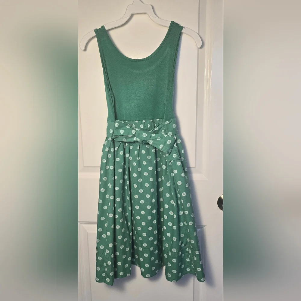 Cherokee Green and White Polka Dot Girls Dress Size L (10/12)‎