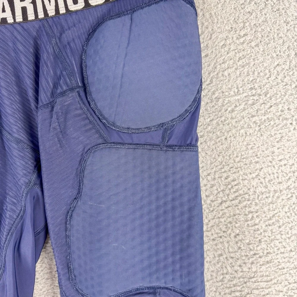 Under Armour football style new