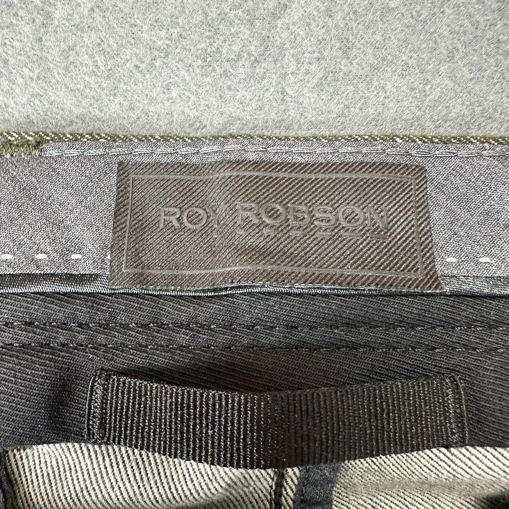 Roy Robson roy robson