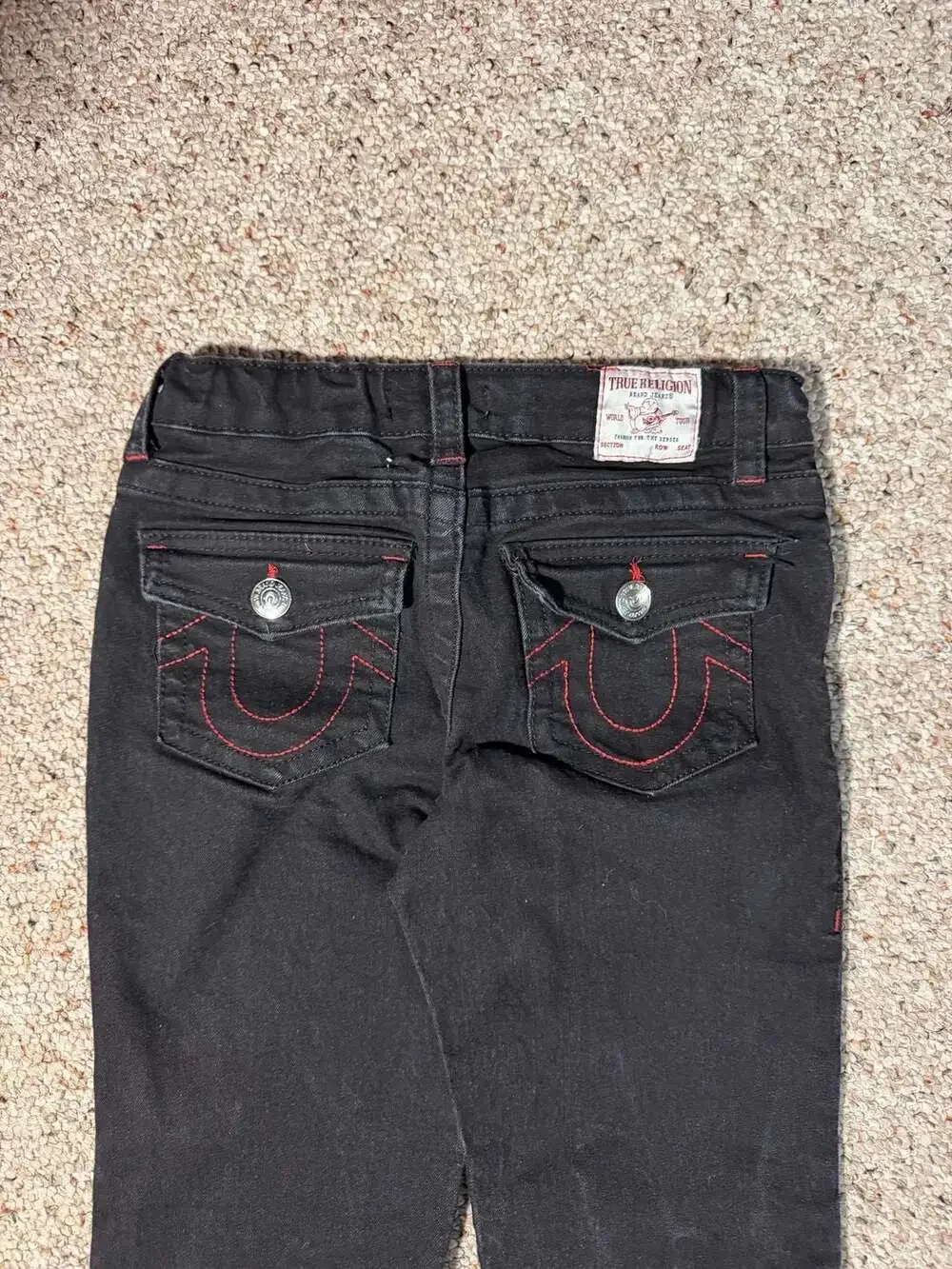 True Religion Boys Ricky Relaxed Straight Big T Black Jeans Red Stitching Size10