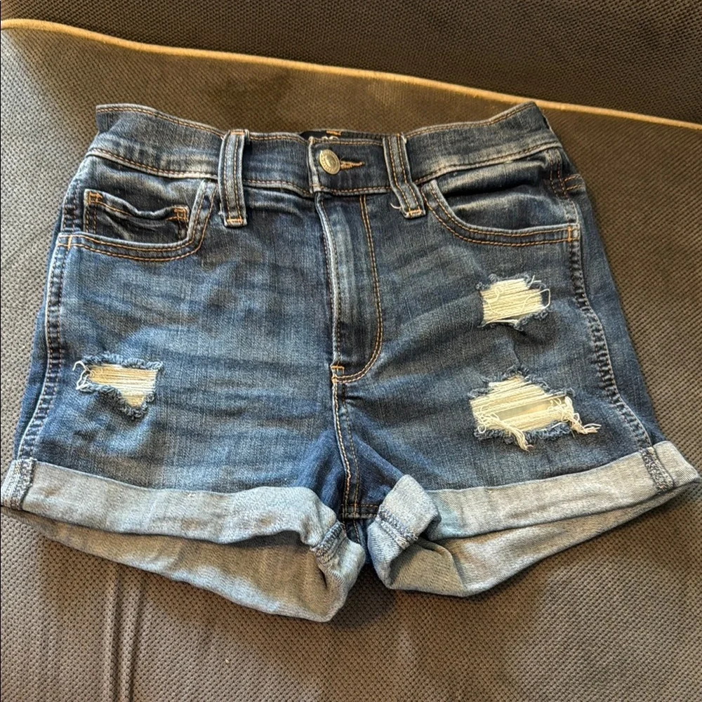 Hollister California High-Rise 3” Blue Jean Shorts Distressed‎