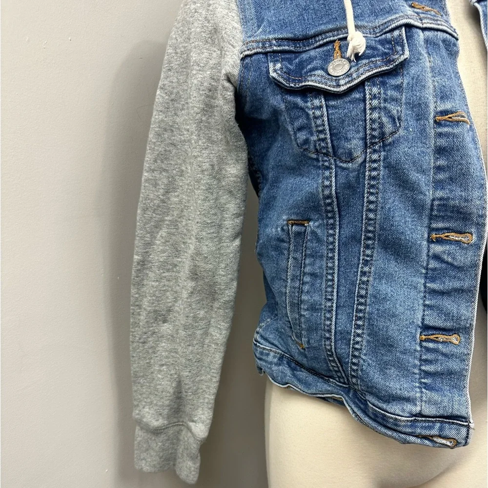 Levi’s Denim Jacket‎