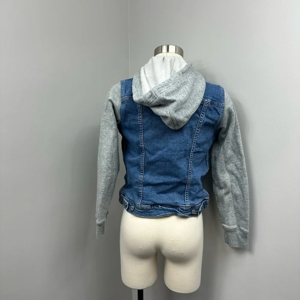 Levi’s Denim Jacket‎