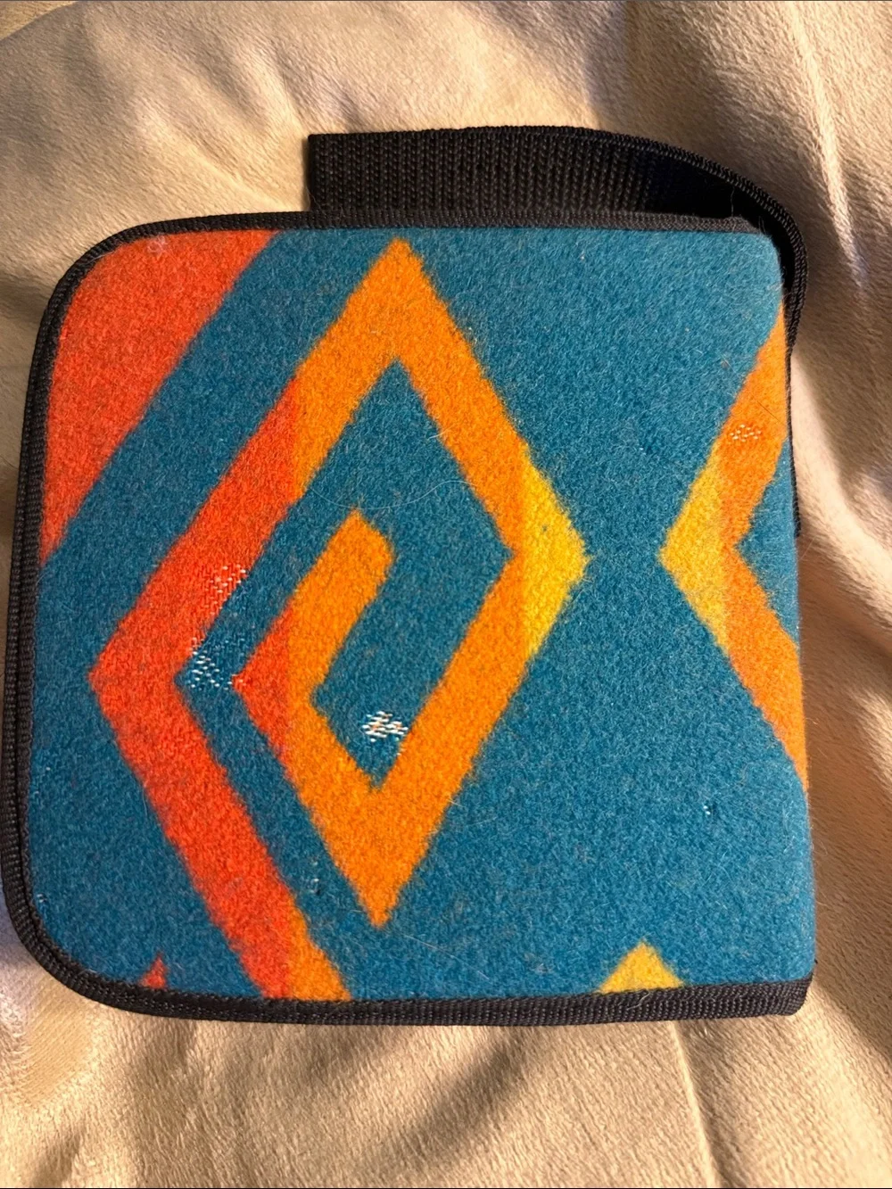 Pendleton zip around cd case. Preowned