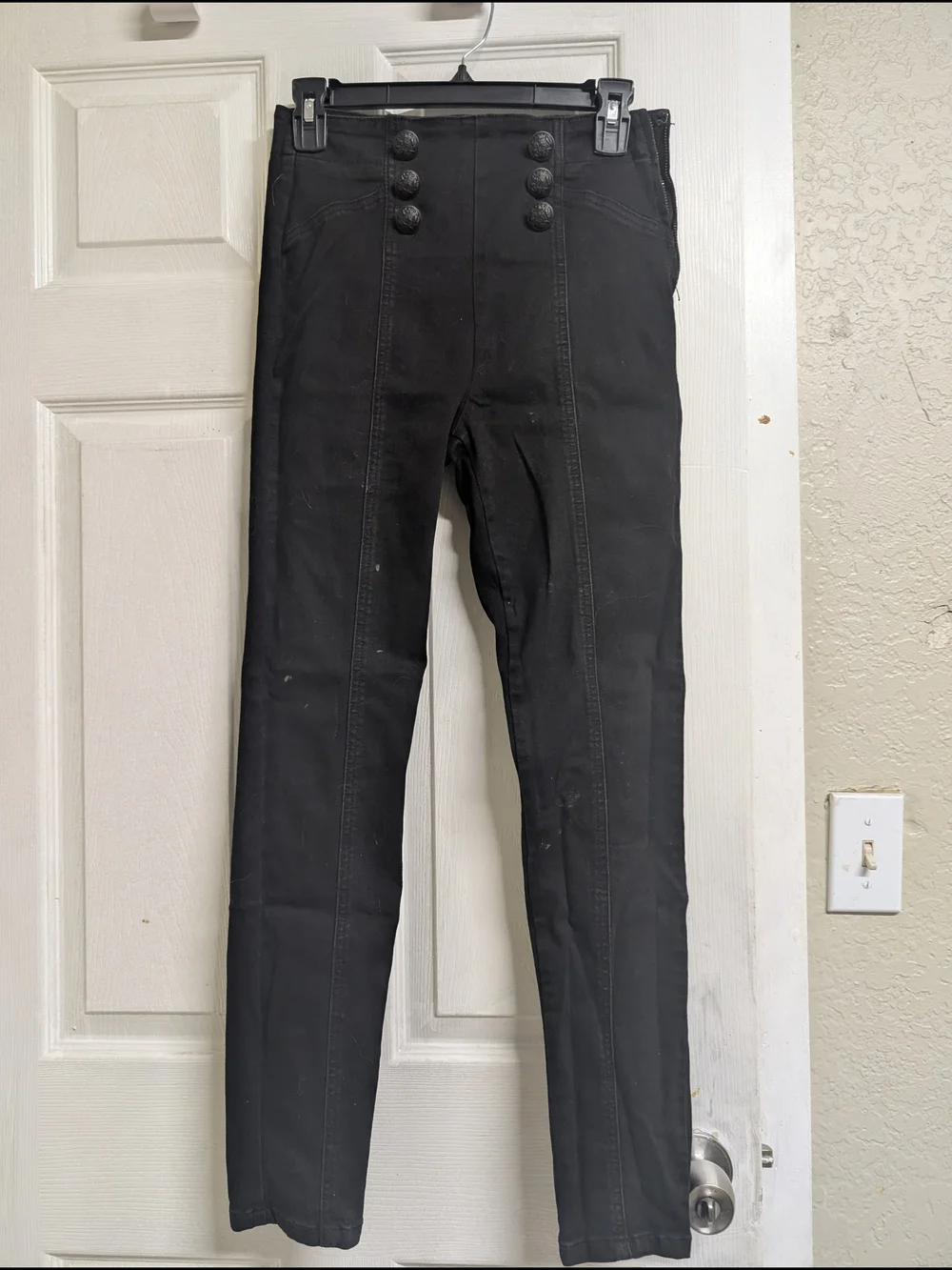 Forever 21 Black Skinny High-Waist Jeans with Button Detail