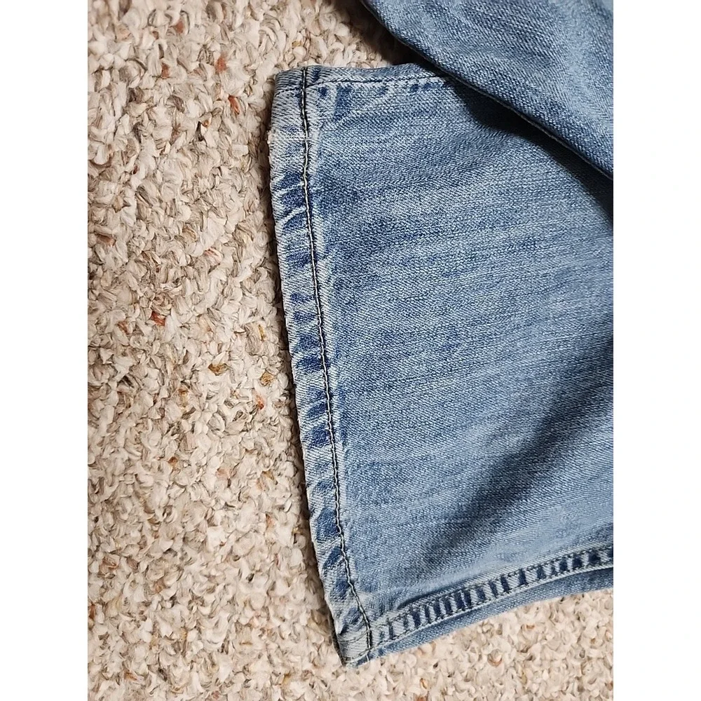 Levis please see