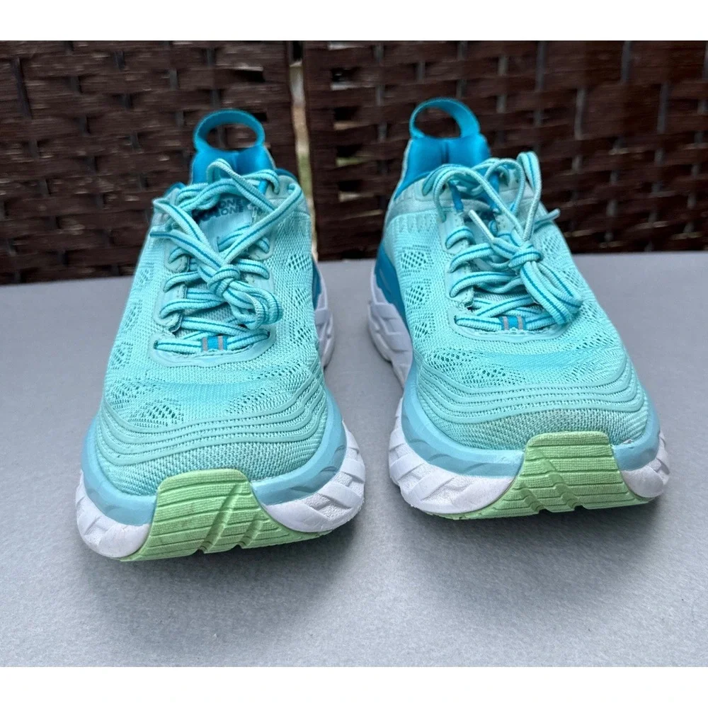 Hoka One One hoka one