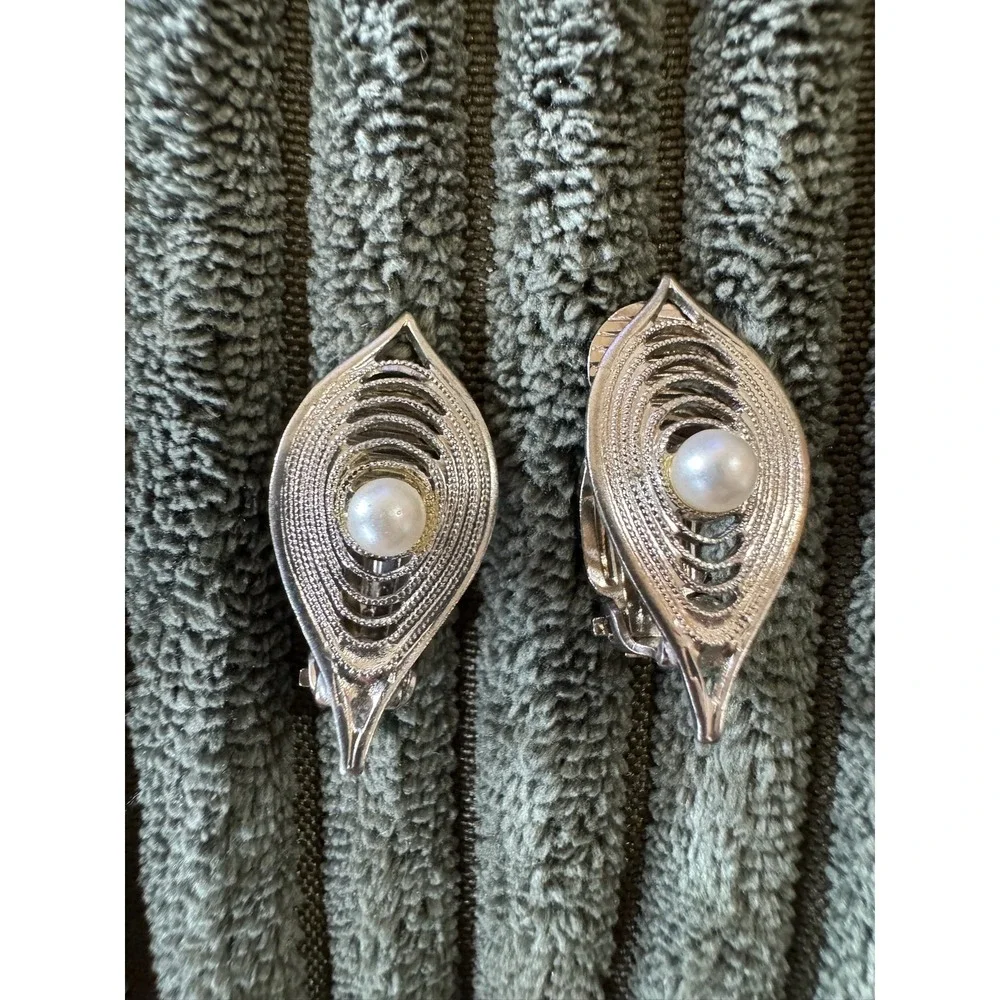 N/A vintage silver