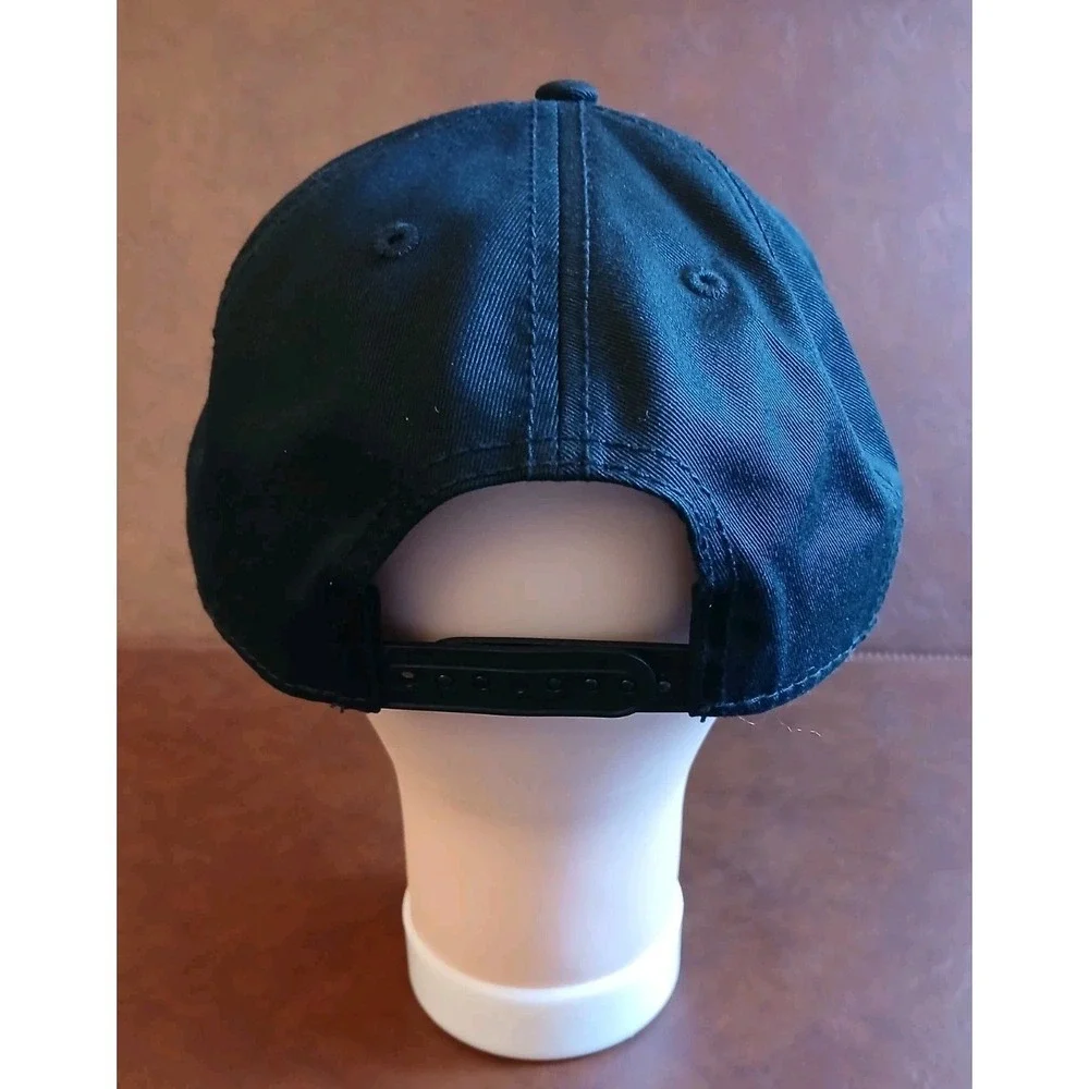 Snapback emoji flat