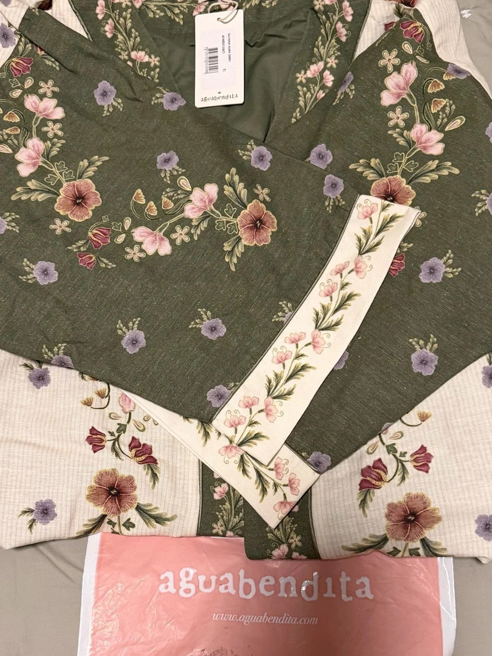 aguabendita silvana kimono