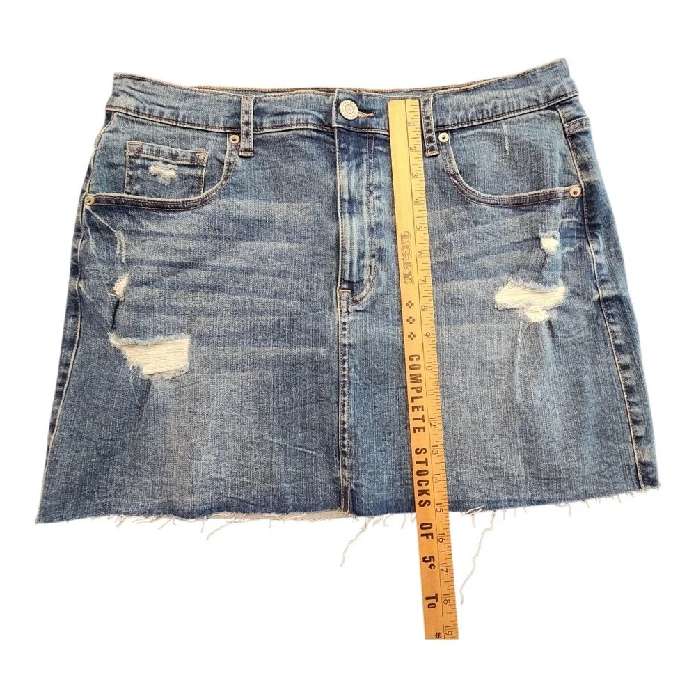 Aeropostale has extra