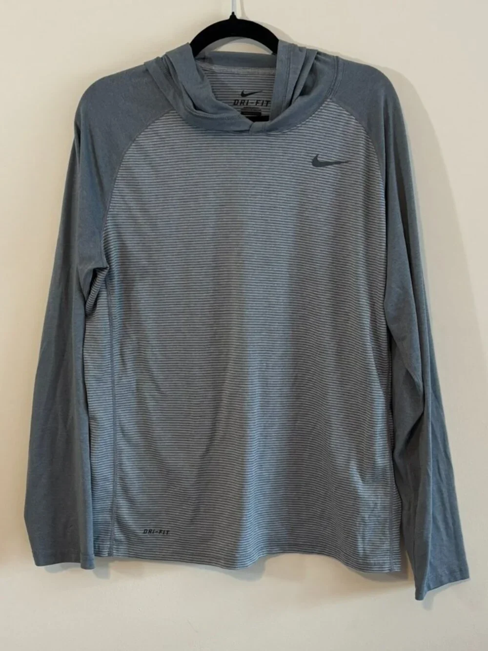 Nike Dri-Fit Hooded Long Sleeve Shirt Striped Gray L