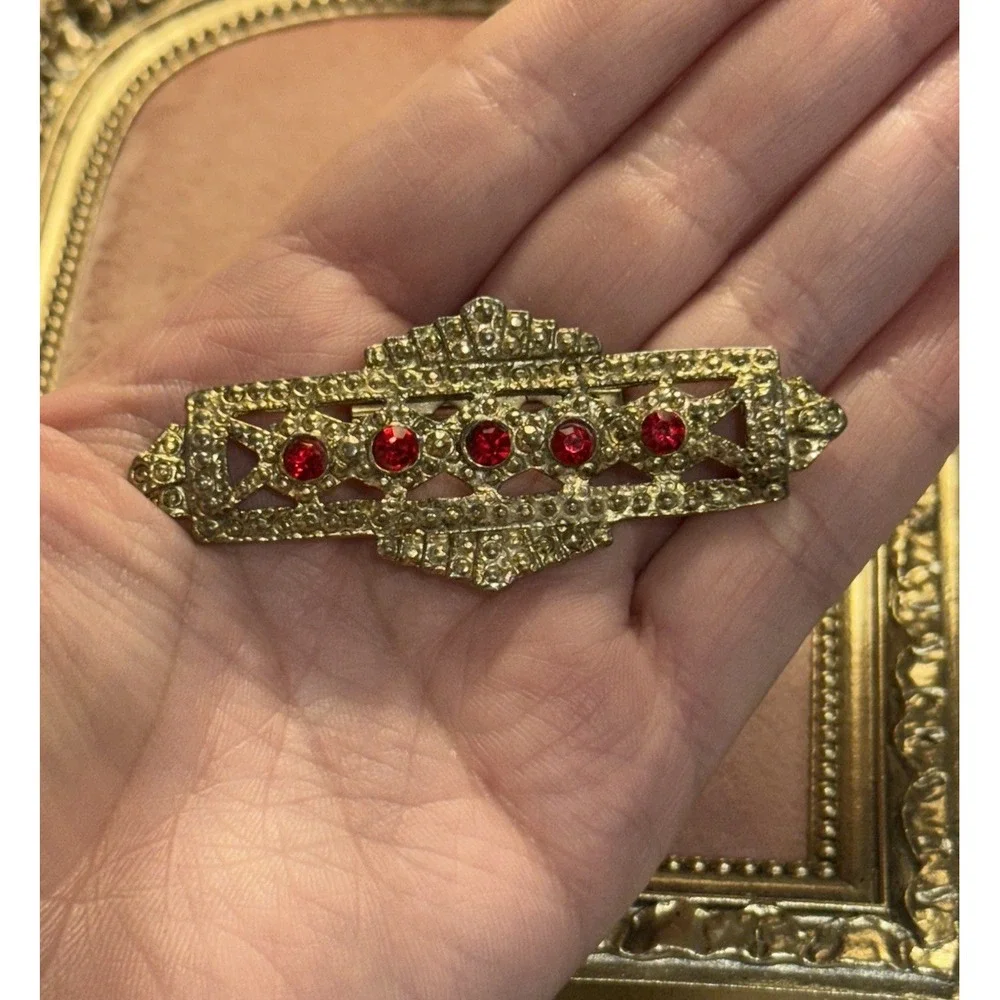 N/A gold tone