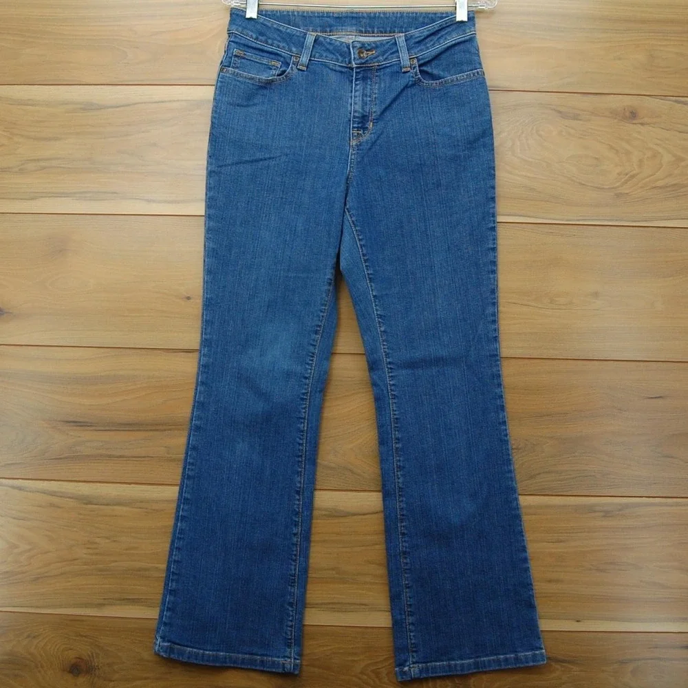 LL Bean Jeans Womens 14 Blue Bootcut Stretch‎ Mid Rise Denim 5 Pocket Classic