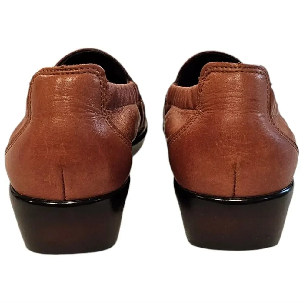 SAS leather upper