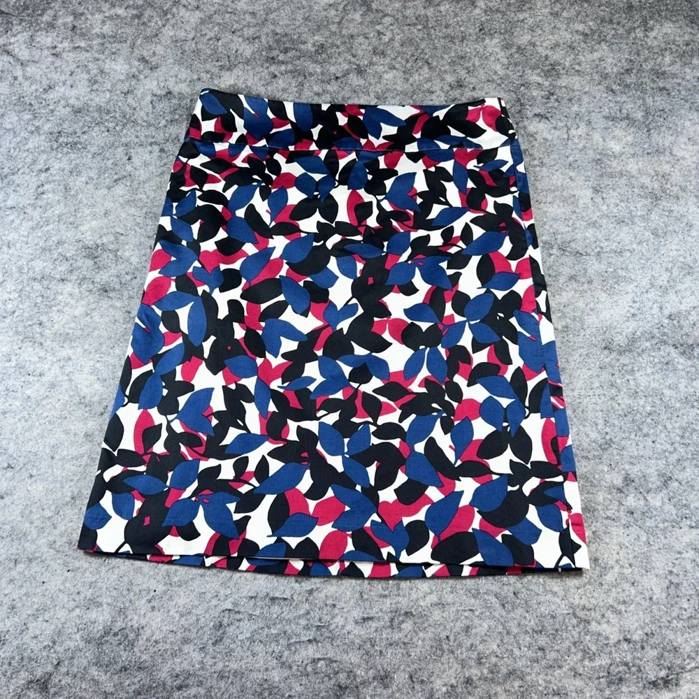 Talbots Skirt Women's 10 Multicolor Floral Lined Stretch Teacher‎ Church Career