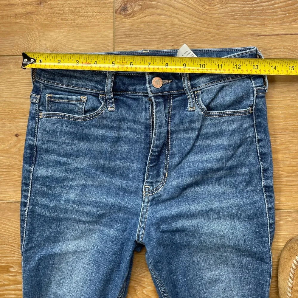 Hollister trendy blue