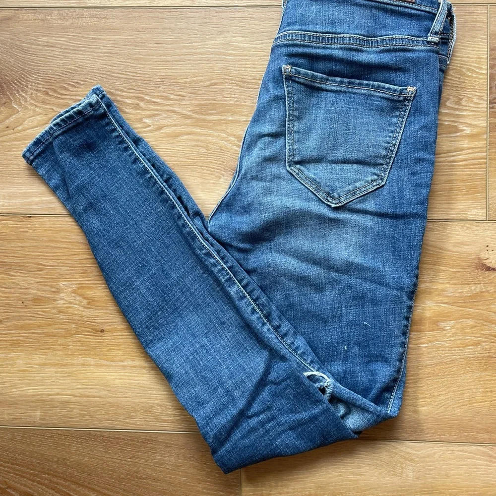 Hollister trendy blue