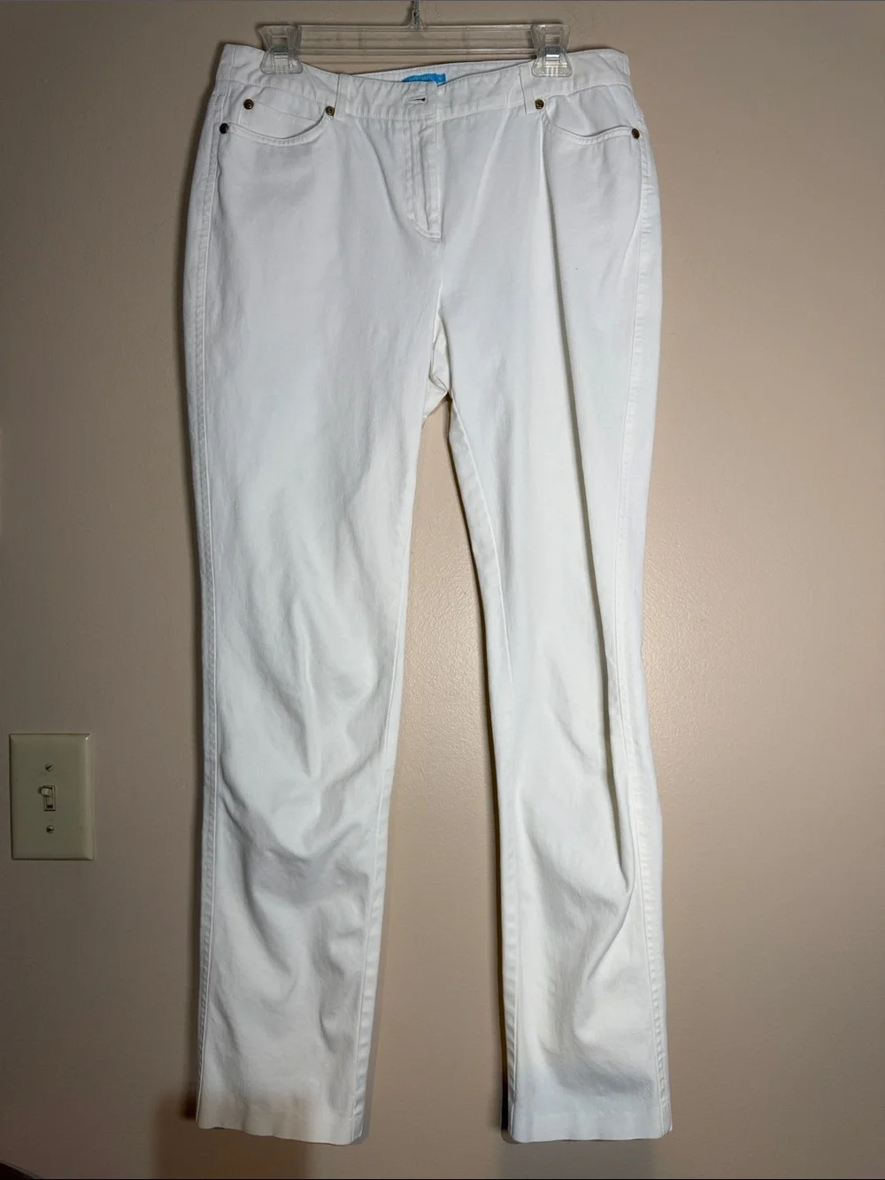 J. McLaughlin White Mid-Rise Pants with Blue Label