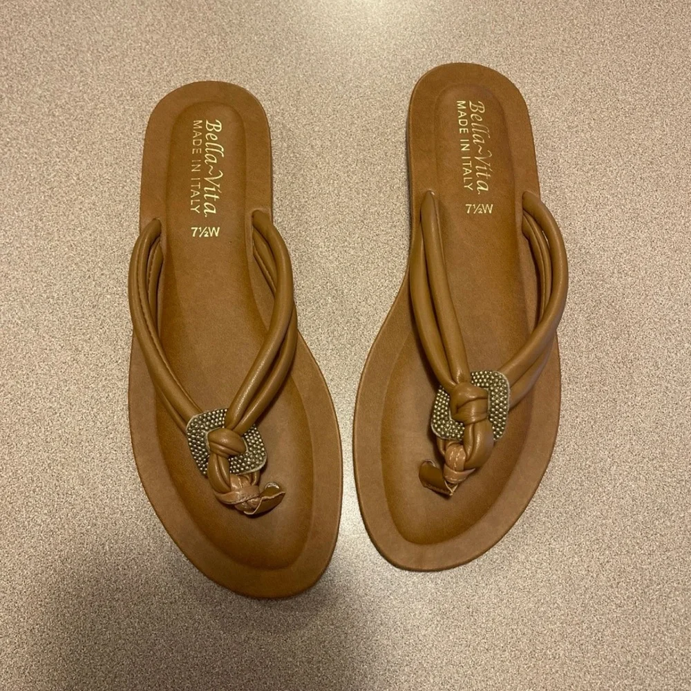 Sold: Bella Vita Women's Brown Slide Sandals