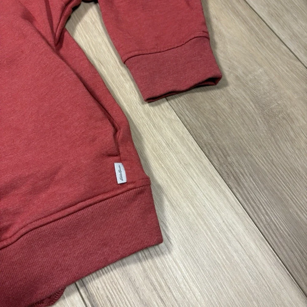 Eddie Bauer see photos