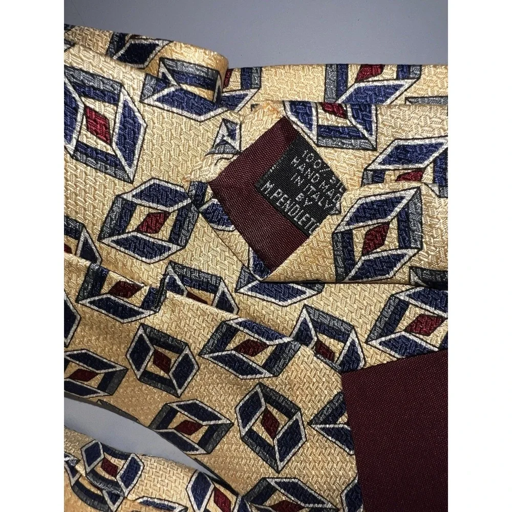 Handmade vintage mark