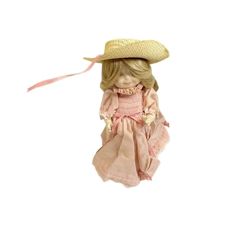 Vintage Roberta Macdonald Porcelain Doll Figurine Pink Western Girl Kaiser Stand