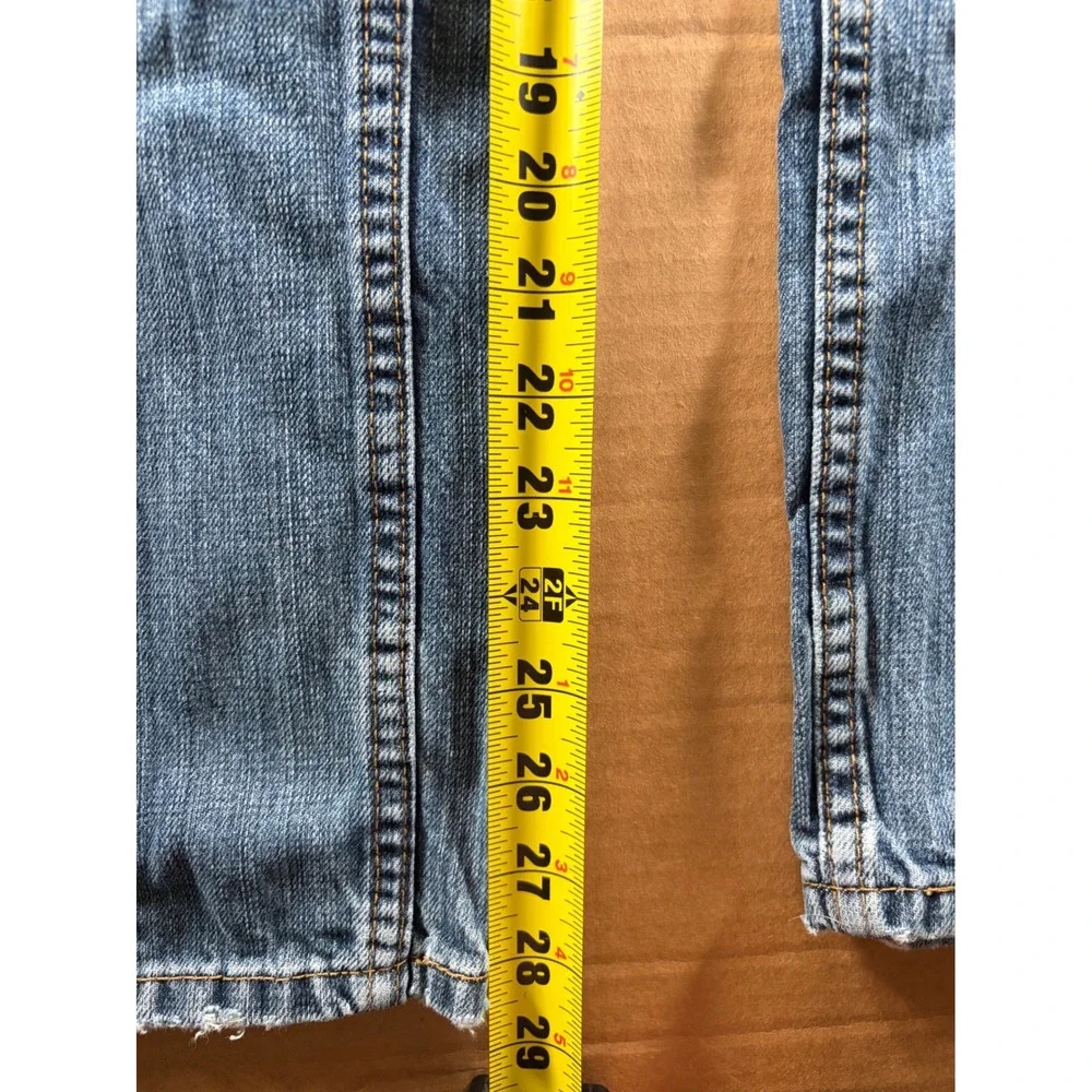 Levis levi 559