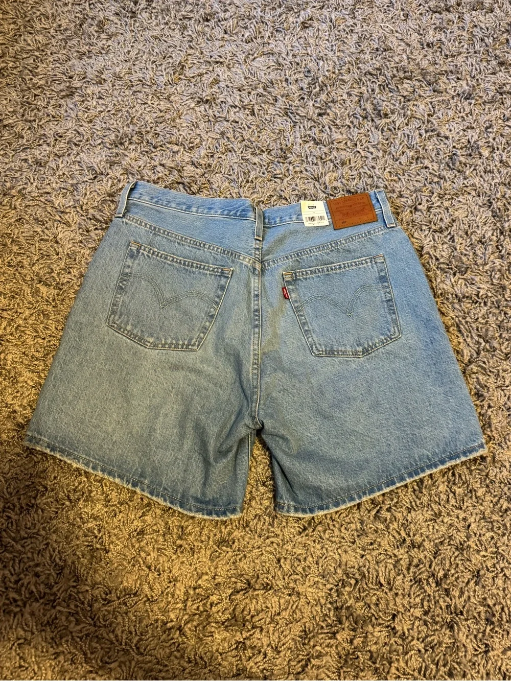 N/A nwt levi