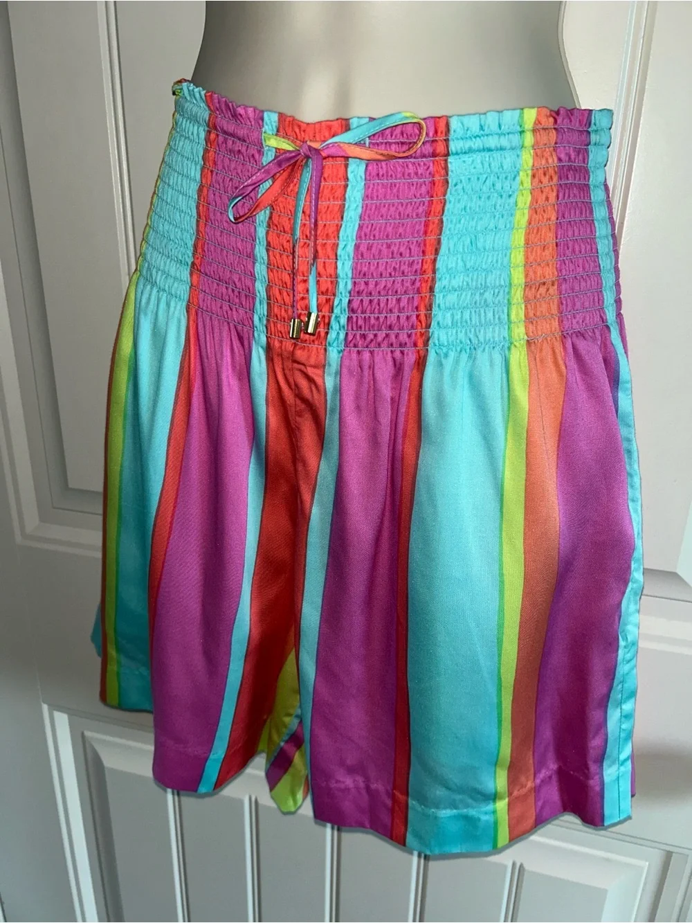 Trina Turk lightweight detail ready
