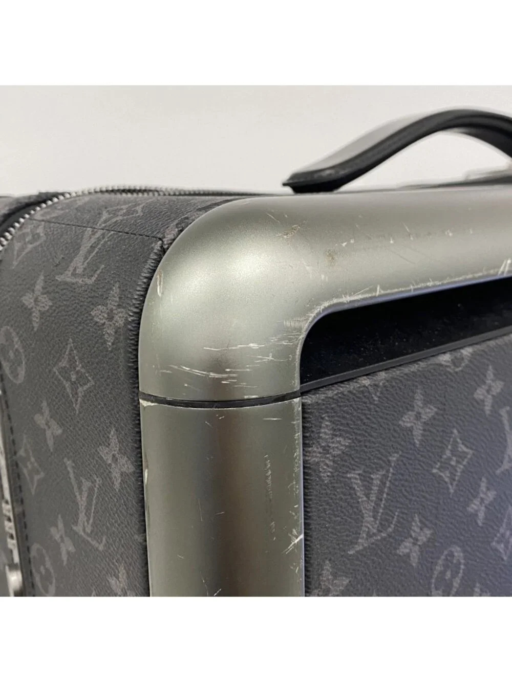 Louis Vuitton this authentic