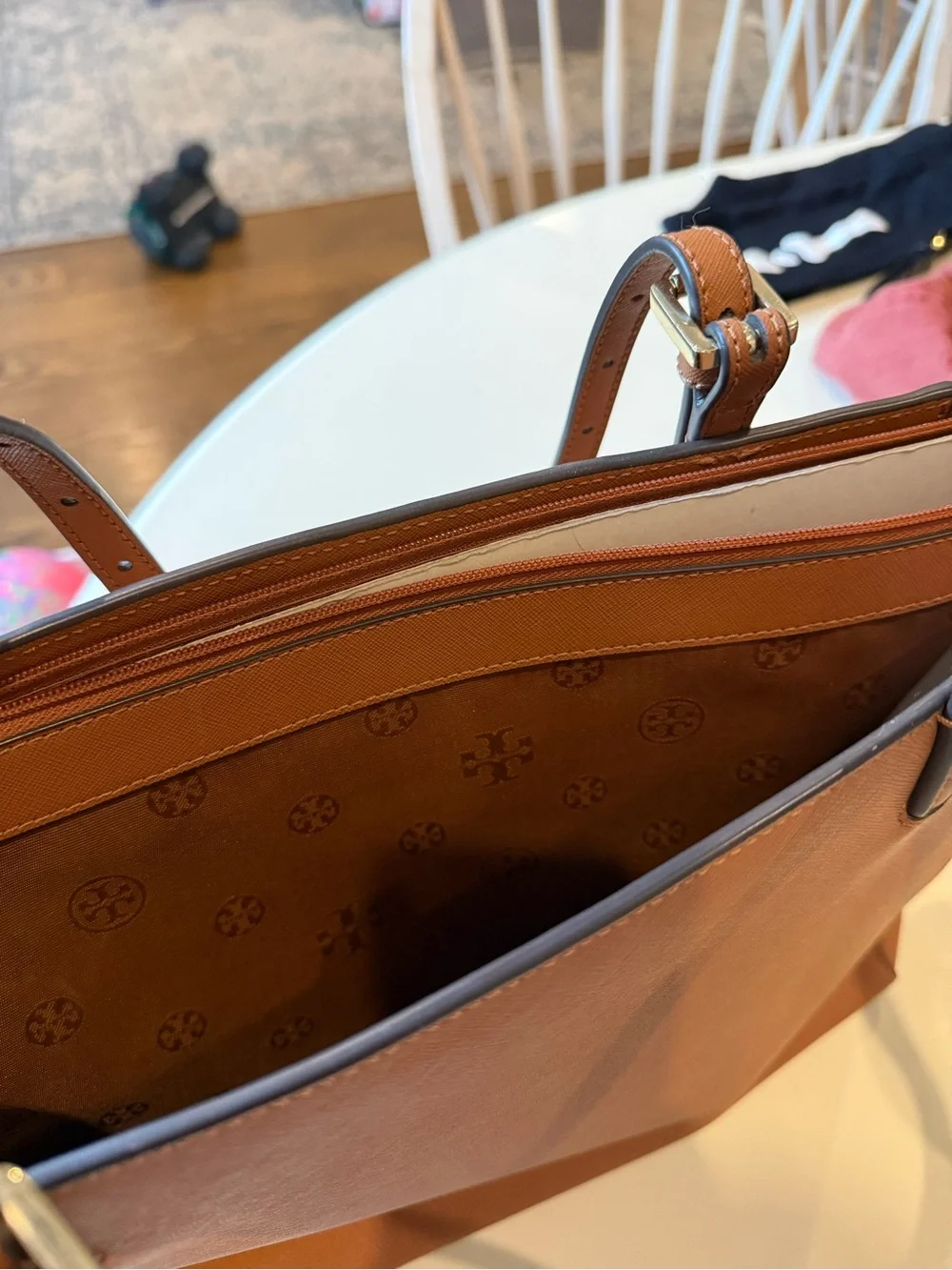 Tory Burch no well