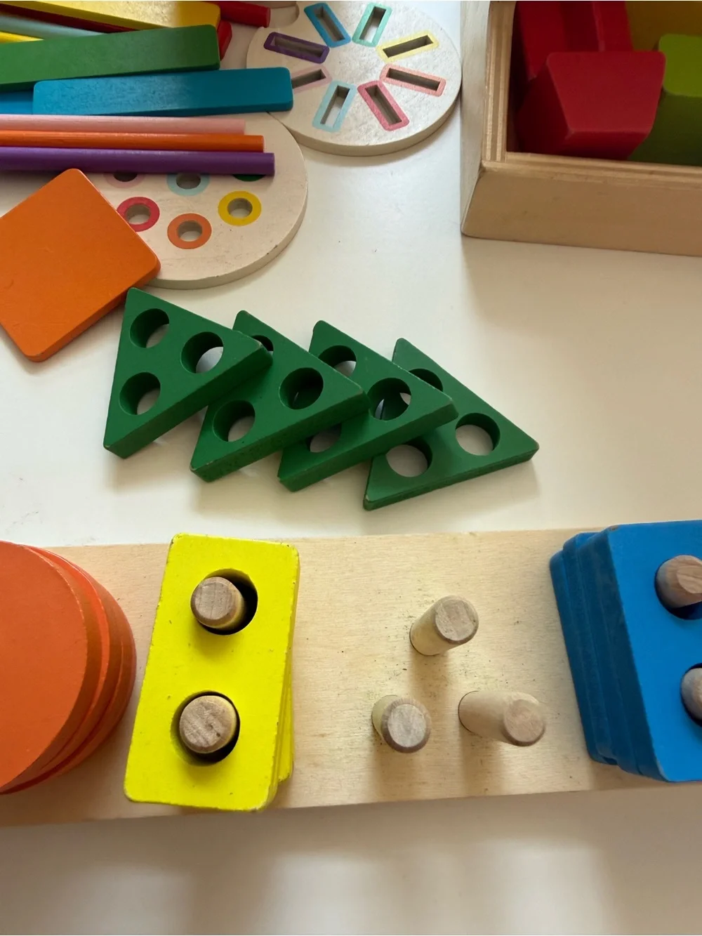Melissa & Doug bright wooden