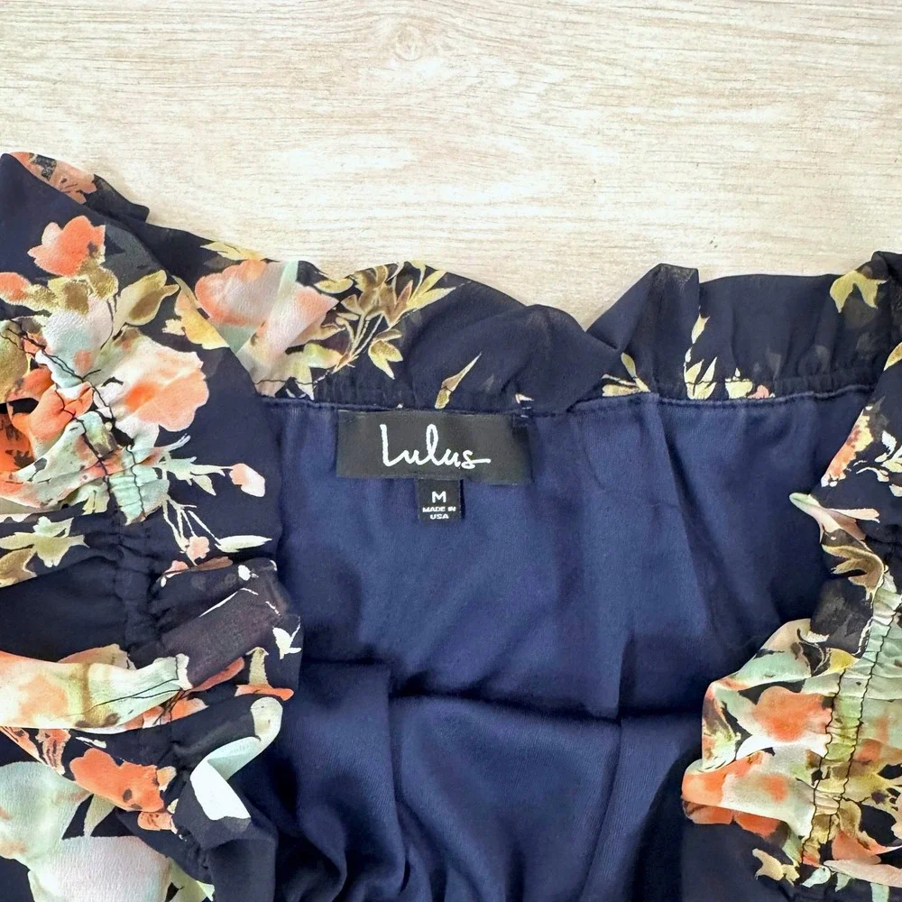 Lulus chic off