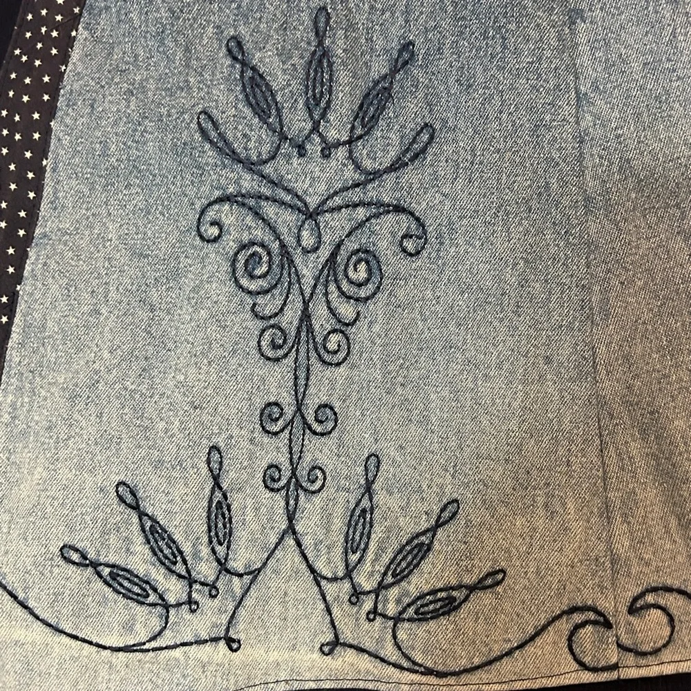 JNCO vintage sweatshirt