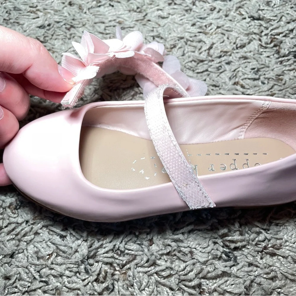 Girls’s Copper Key Blossom Chiffon Patent Floral‎ Flats- Blush Size 11