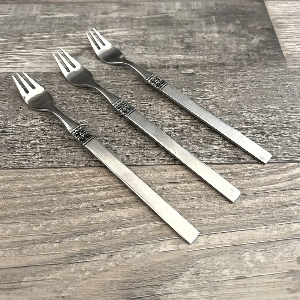 Oneida Northland DANISH FLING Stainless‎ Burnished 3 Cocktail Seafood Forks