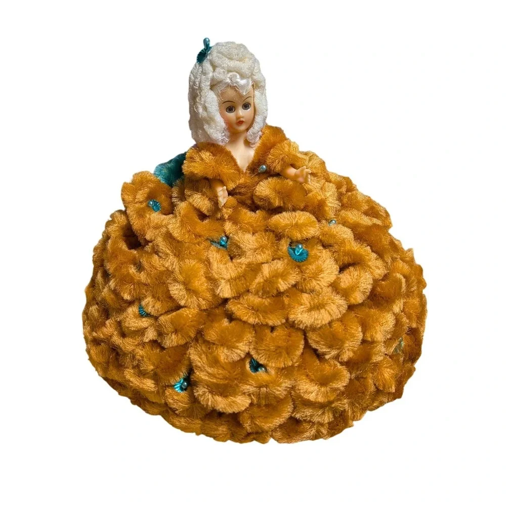 Handmade loopy chenille