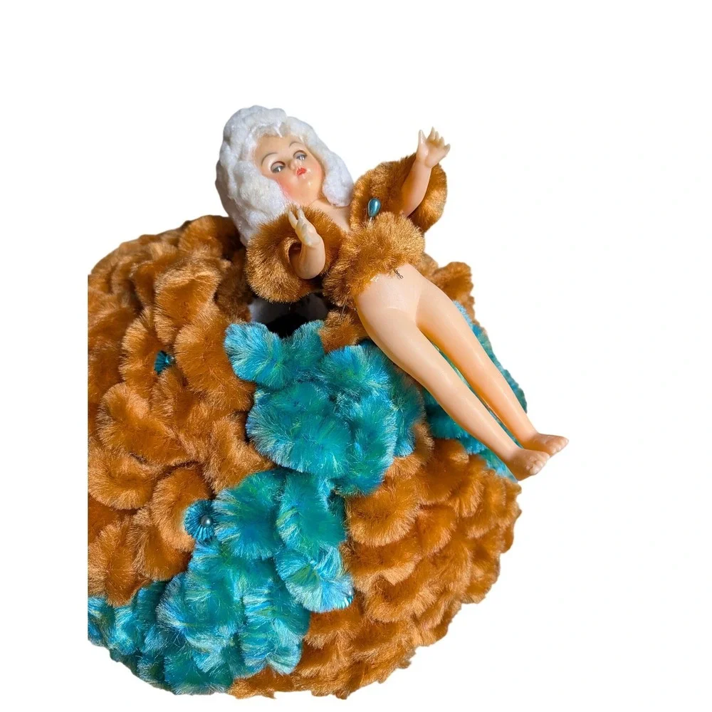 Handmade loopy chenille