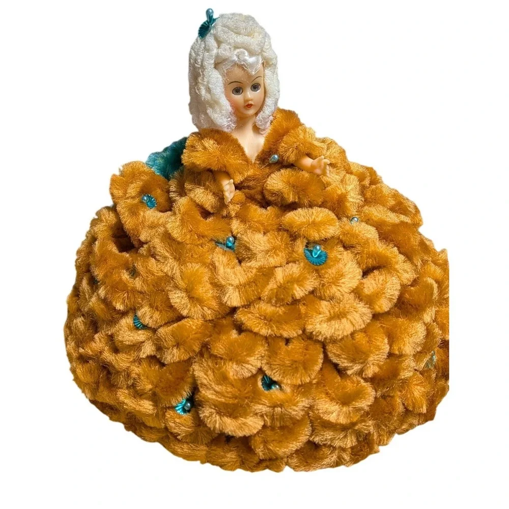 Handmade loopy chenille